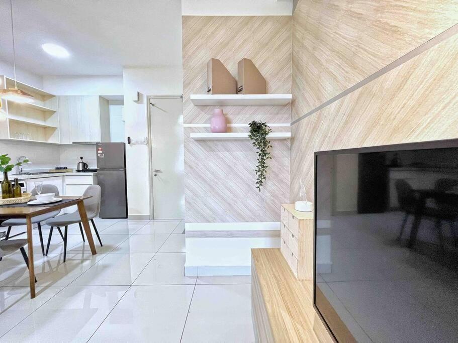 Pangsapuri Arte Mont Kiara Lovely 1br