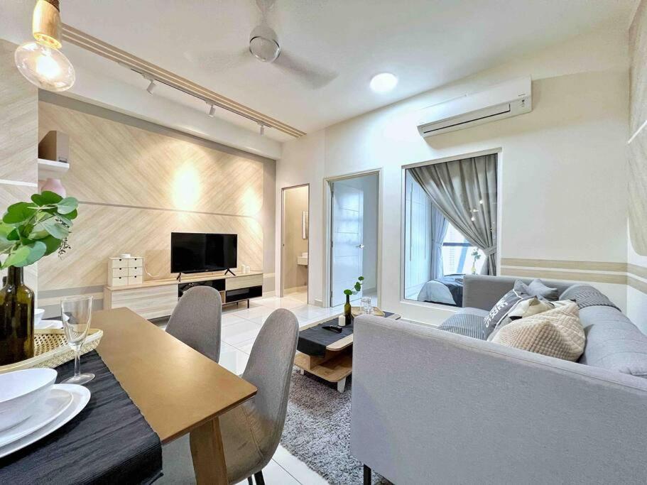 Pangsapuri Arte Mont Kiara Lovely 1br *
